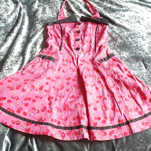 Sourpuss cherry dress - Picture 1 of 5